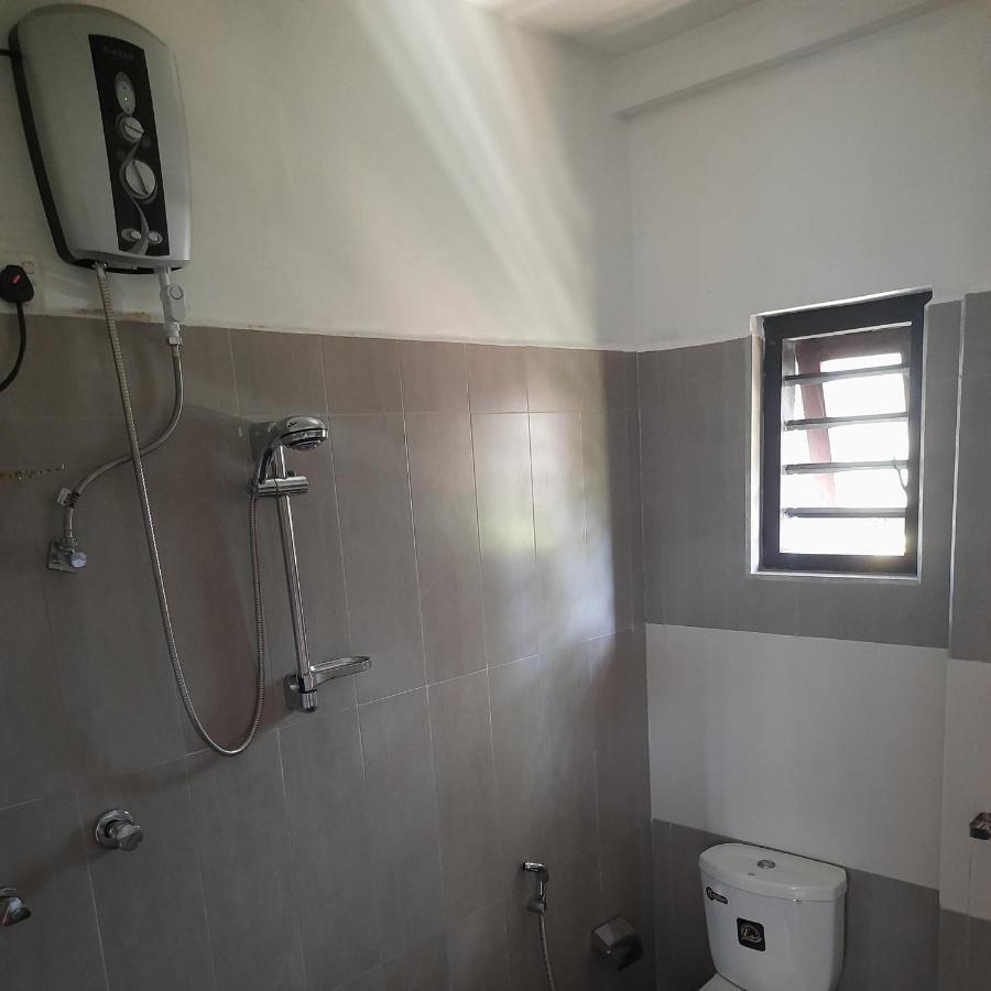 Aira Hotel Bussa Екстериор снимка